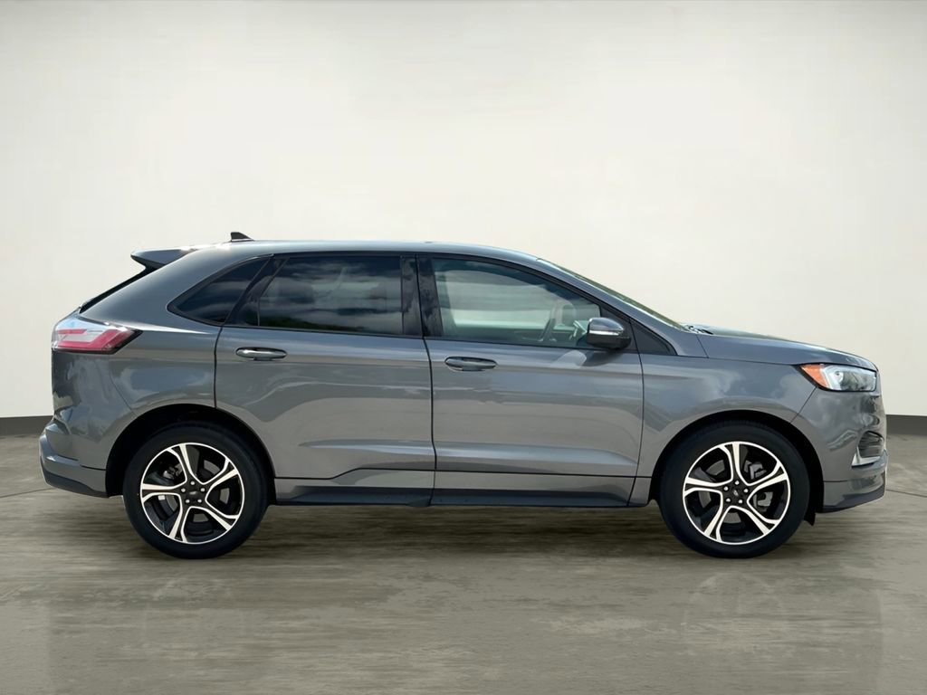 Certified 2022 Ford Edge ST image 8