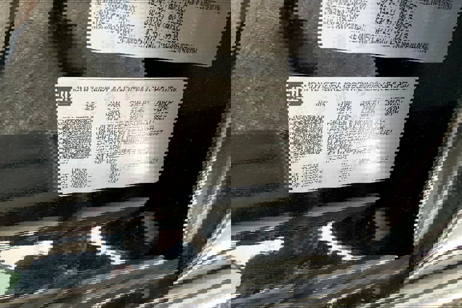 Used 2025 GMC Sierra 1500 SLT w/ SLT Premium Plus Package image 31