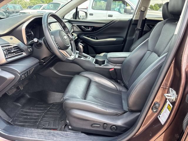 Used 2020 Subaru Outback Limited AWD/4WD image 11