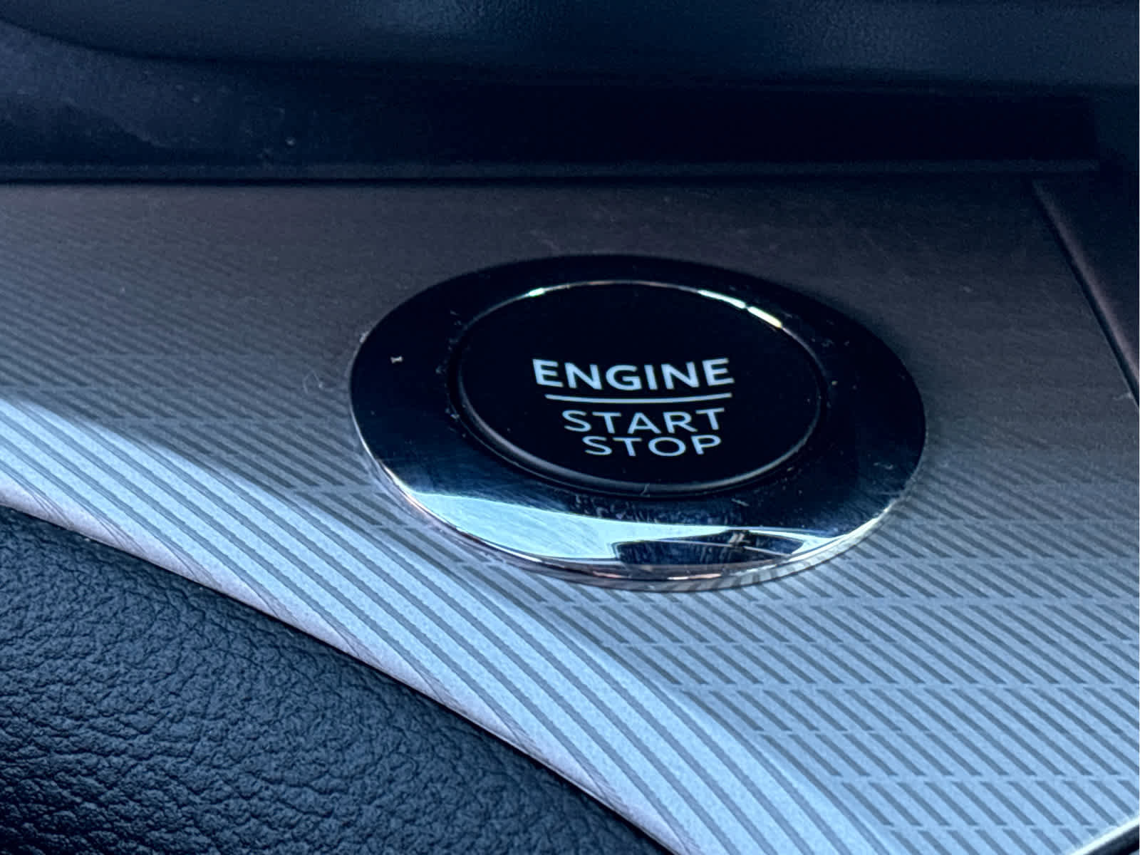 Certified 2023 Ford Explorer XLT w/ Equipment Group 202A image 26