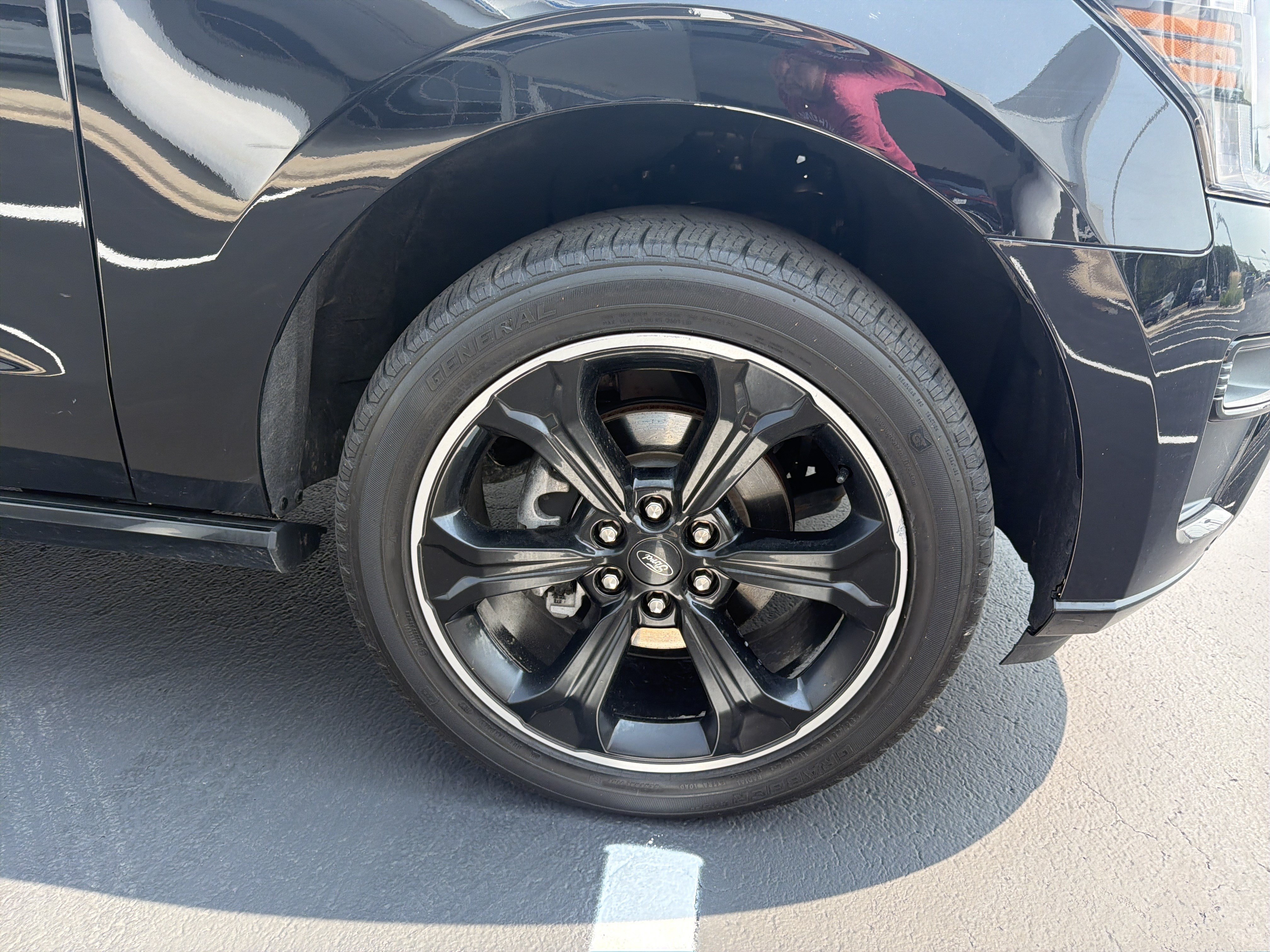 Certified 2023 Ford Expedition Max Limited AWD/4WD image 8