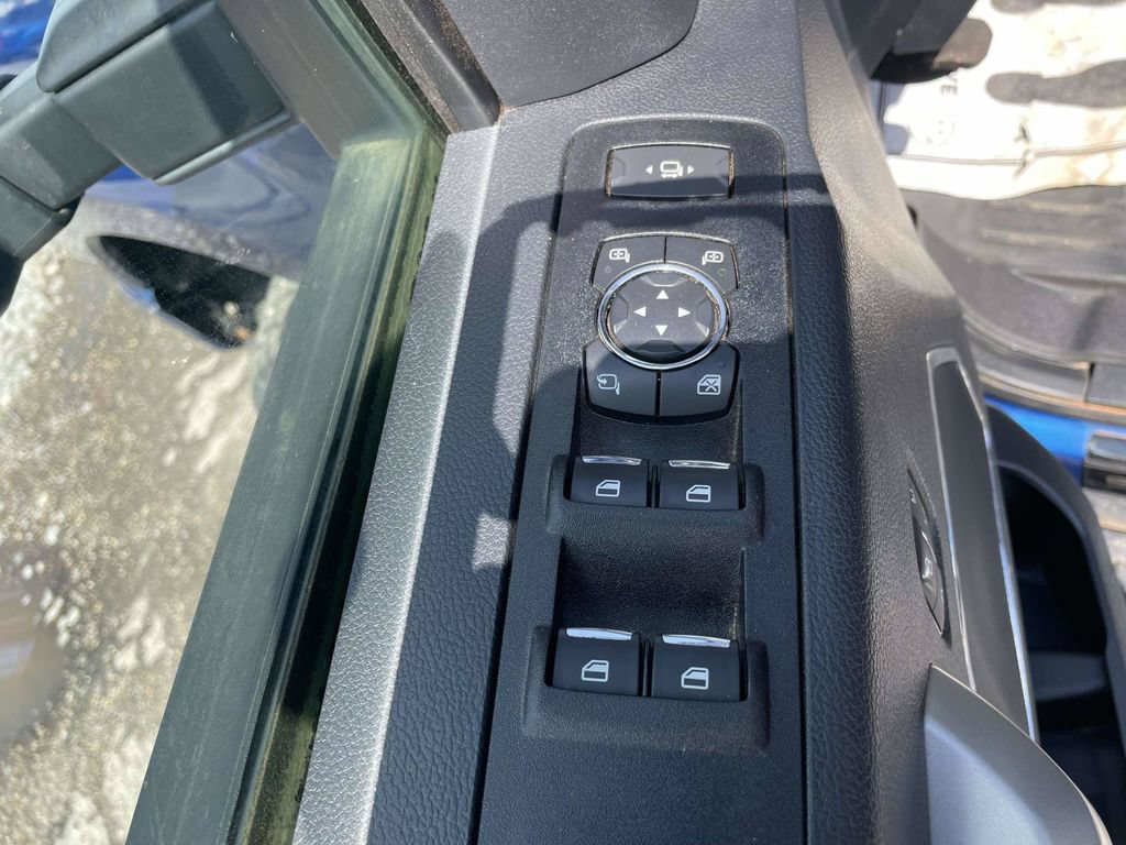 Certified 2022 Ford F250 Lariat w/ Black Appearance Package AWD/4WD image 7