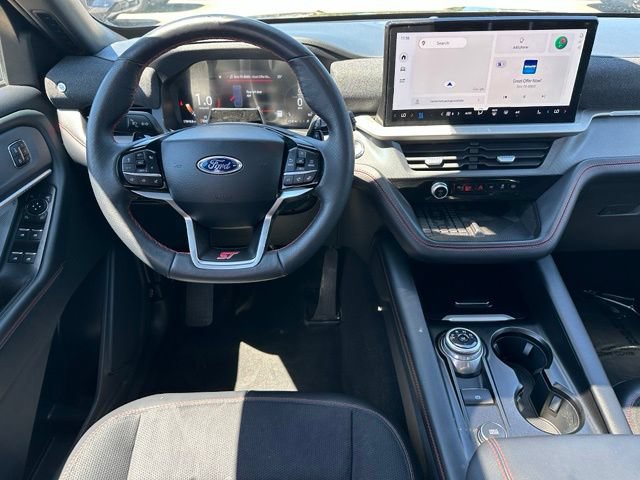 Certified 2025 Ford Explorer ST AWD/4WD image 16