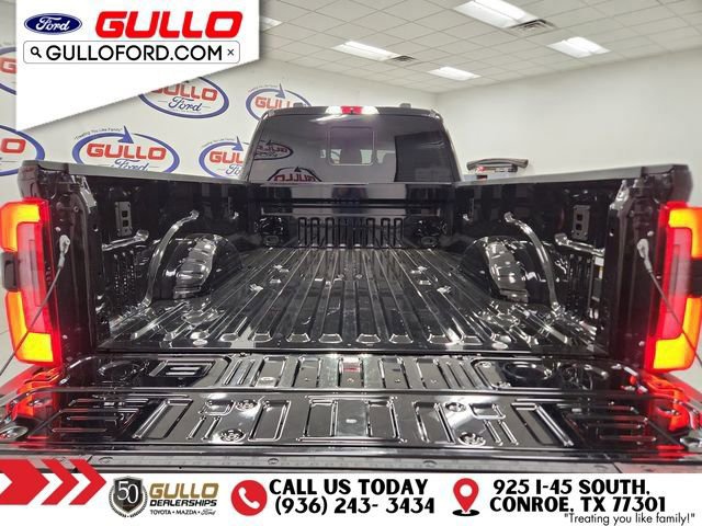 Certified 2025 Ford F350 Platinum w/ Platinum Plus Package image 10