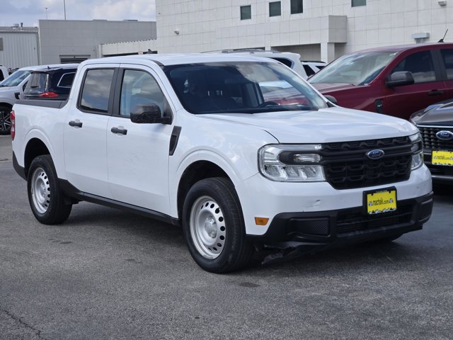 Certified 2022 Ford Maverick XL image 2