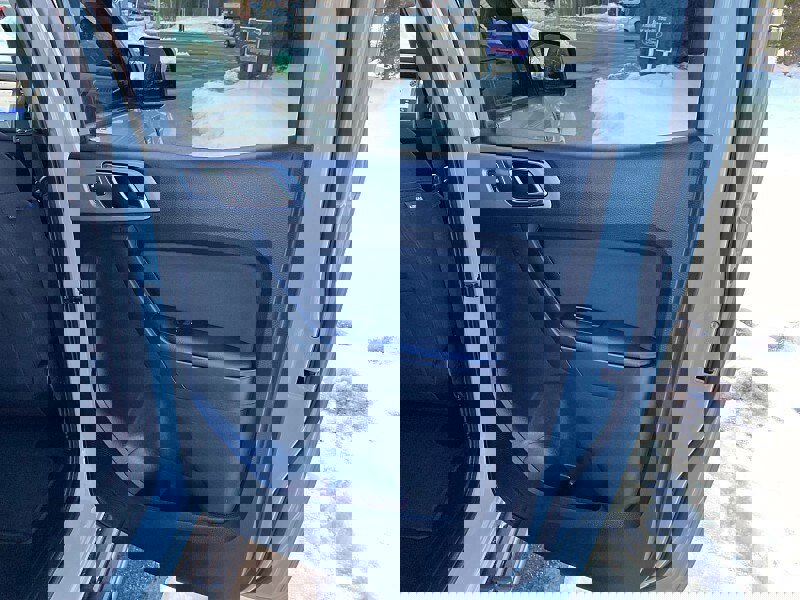 Certified 2022 Ford Ranger XLT w/ Equipment Group 302A High image 38