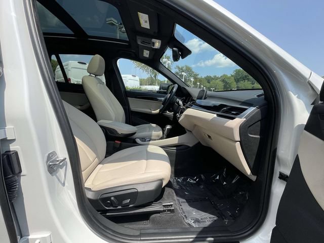 Used 2019 BMW X1 xDrive28i w/ Convenience Package AWD/4WD image 32
