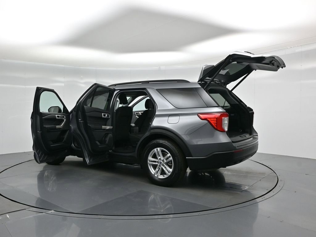 Certified 2022 Ford Explorer XLT image 38