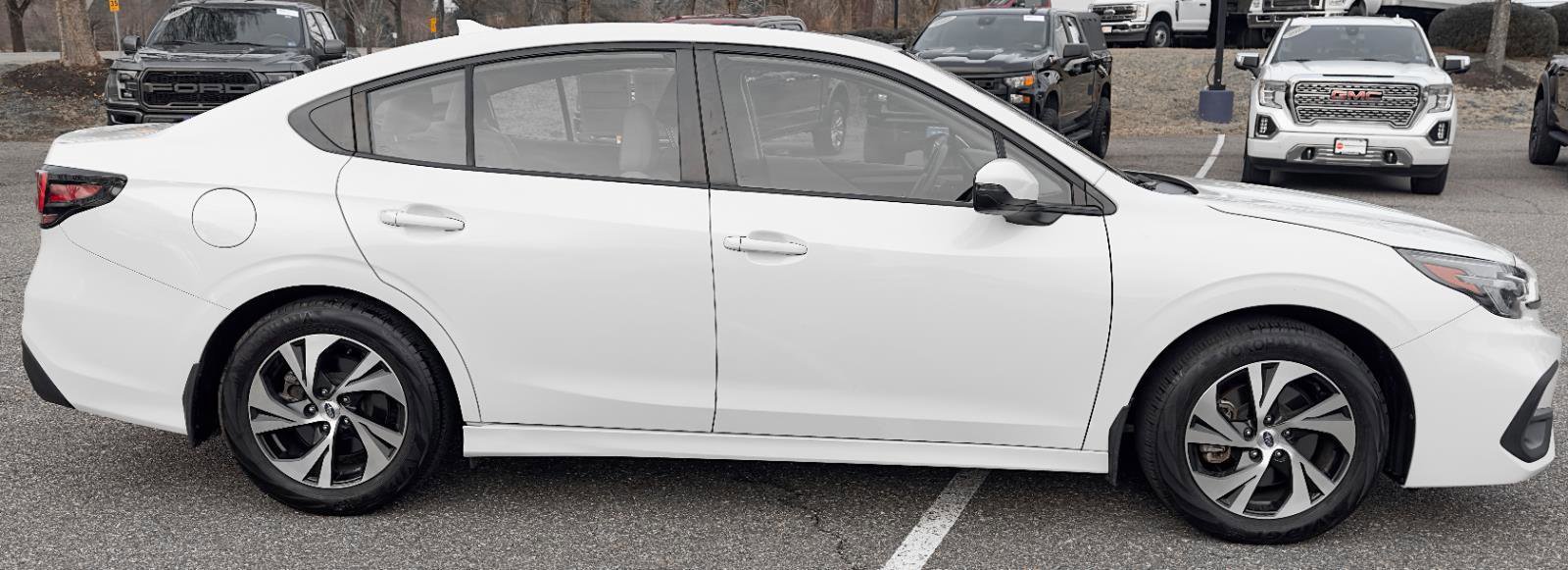 Used 2023 Subaru Legacy Premium image 4