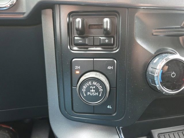 Certified 2025 Ford F150 XLT w/ Equipment Group 302A MID AWD/4WD image 29