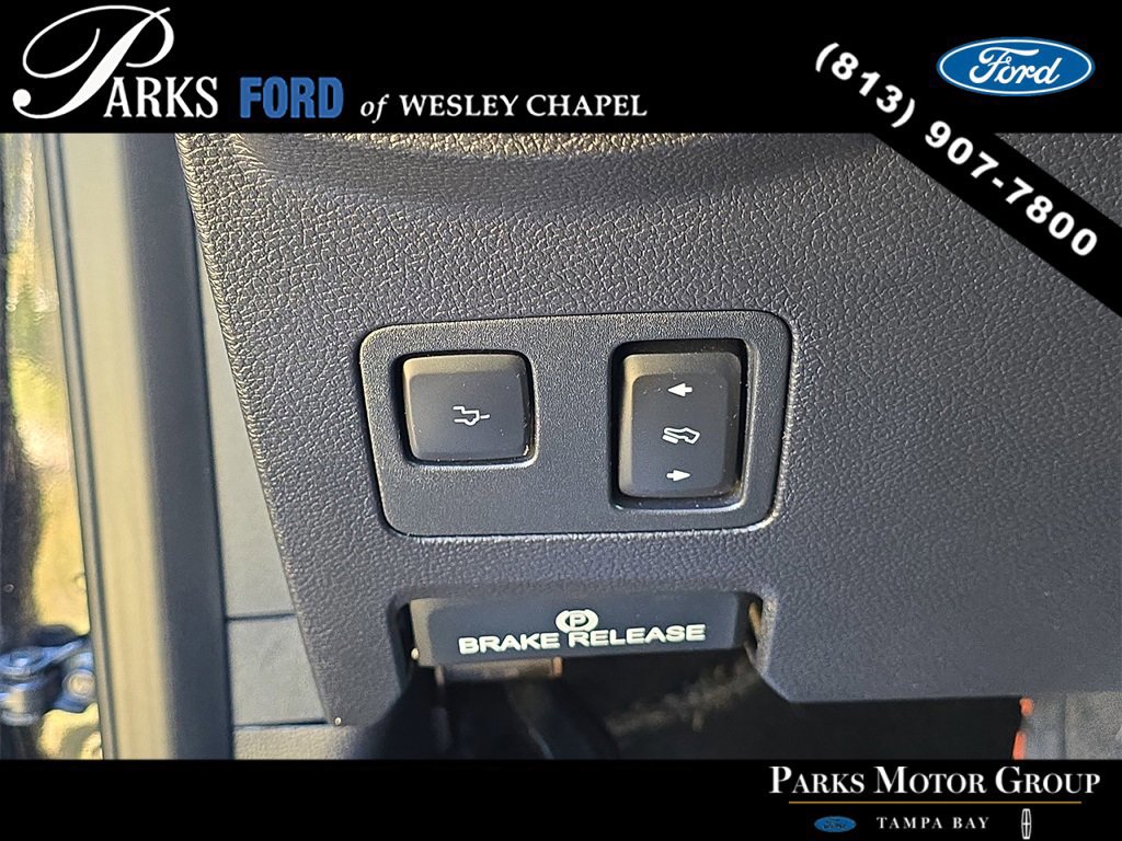 Certified 2021 Ford F250 Platinum w/ FX4 Off-Road Package image 31