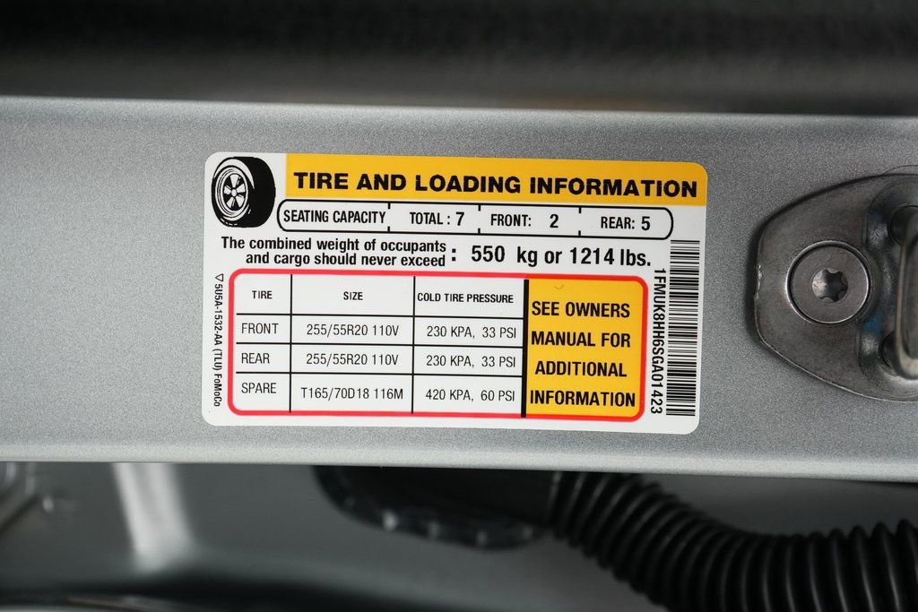 Certified 2025 Ford Explorer Platinum image 26