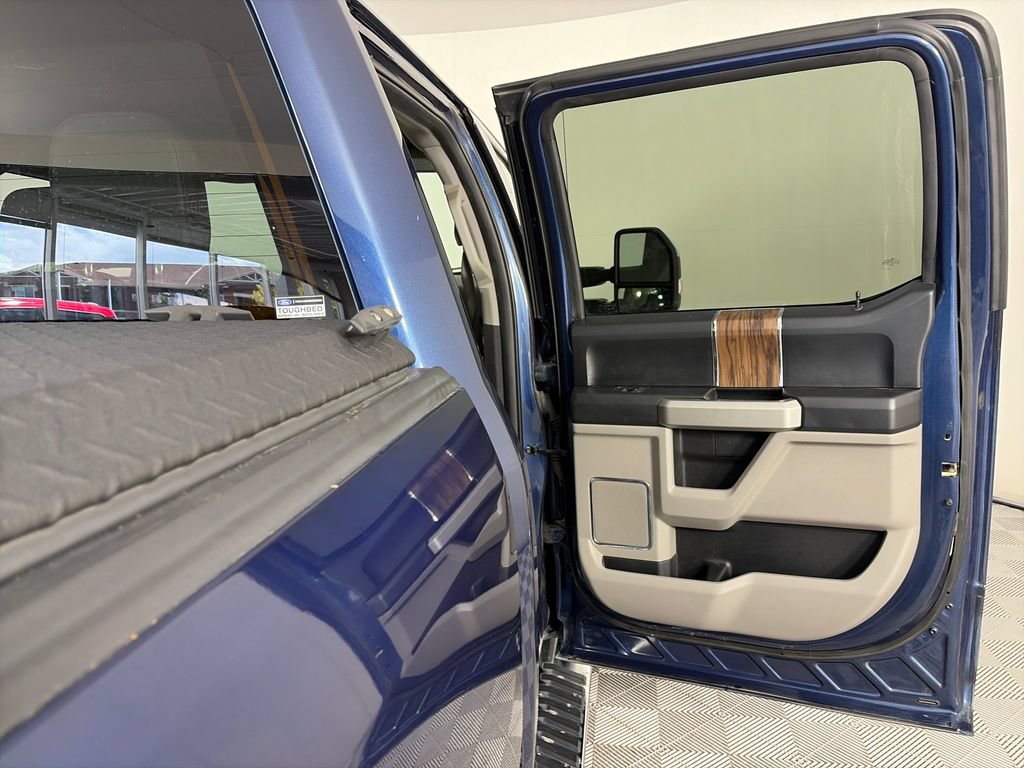 Certified 2018 Ford F150 Lariat w/ Equipment Group 502A Luxury AWD/4WD image 29