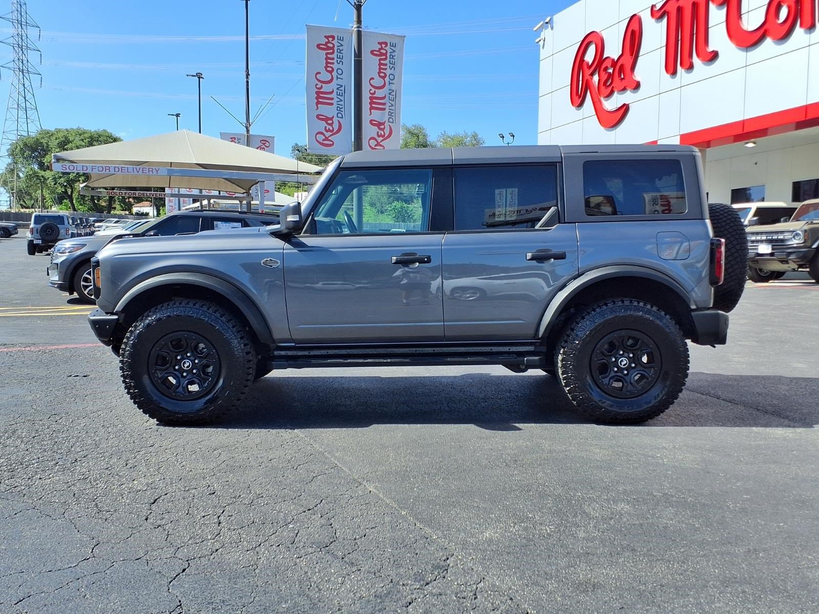 Certified 2024 Ford Bronco Wildtrak AWD/4WD image 9