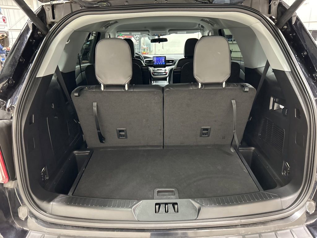 Certified 2023 Ford Explorer XLT w/ Equipment Group 202A image 32