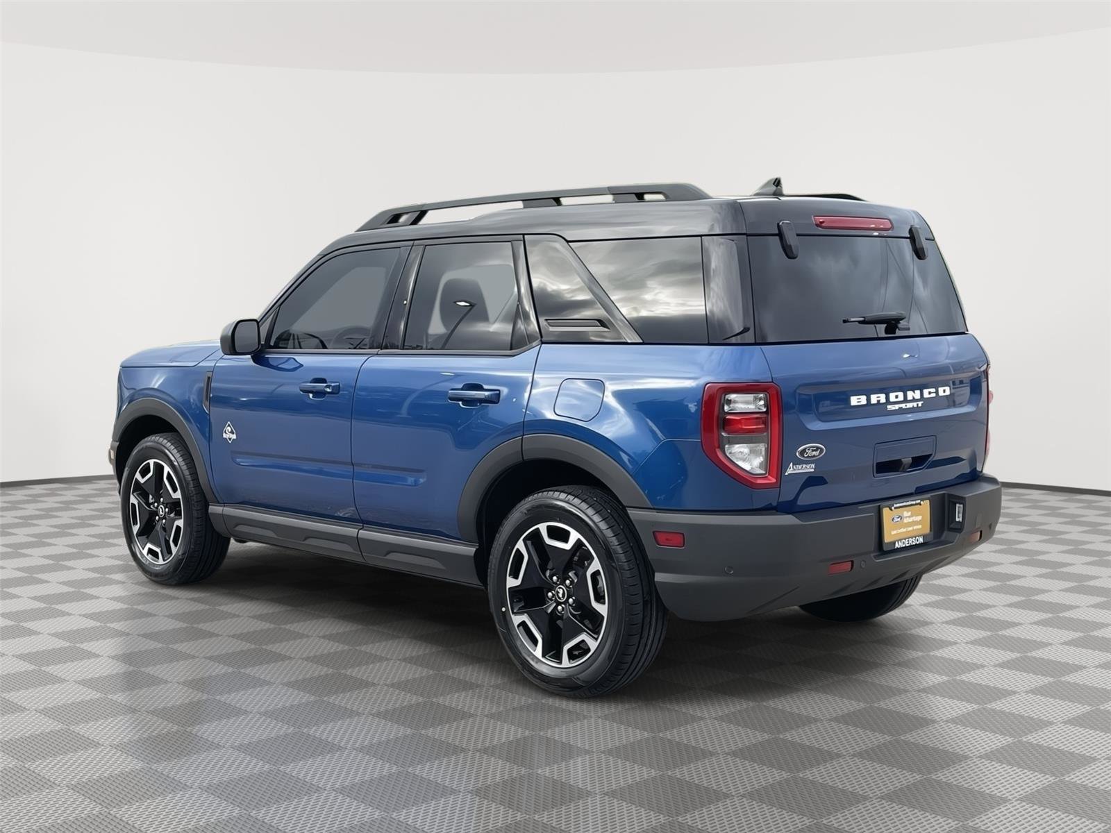 Certified 2024 Ford Bronco Sport Outer Banks w/ Tech Package AWD/4WD image 9