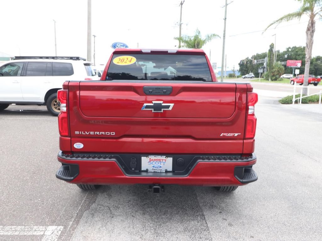 Used 2024 Chevrolet Silverado 1500 RST AWD/4WD image 16