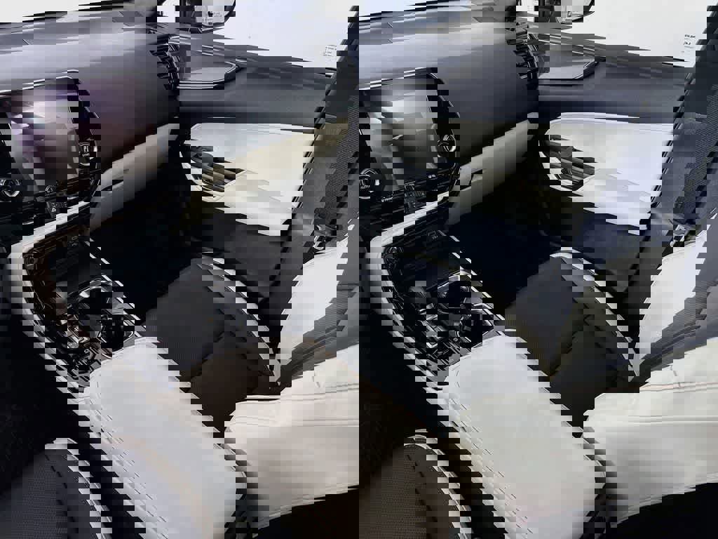 Used 2024 Lexus NX 250 FWD w/ Cold Area Package image 13