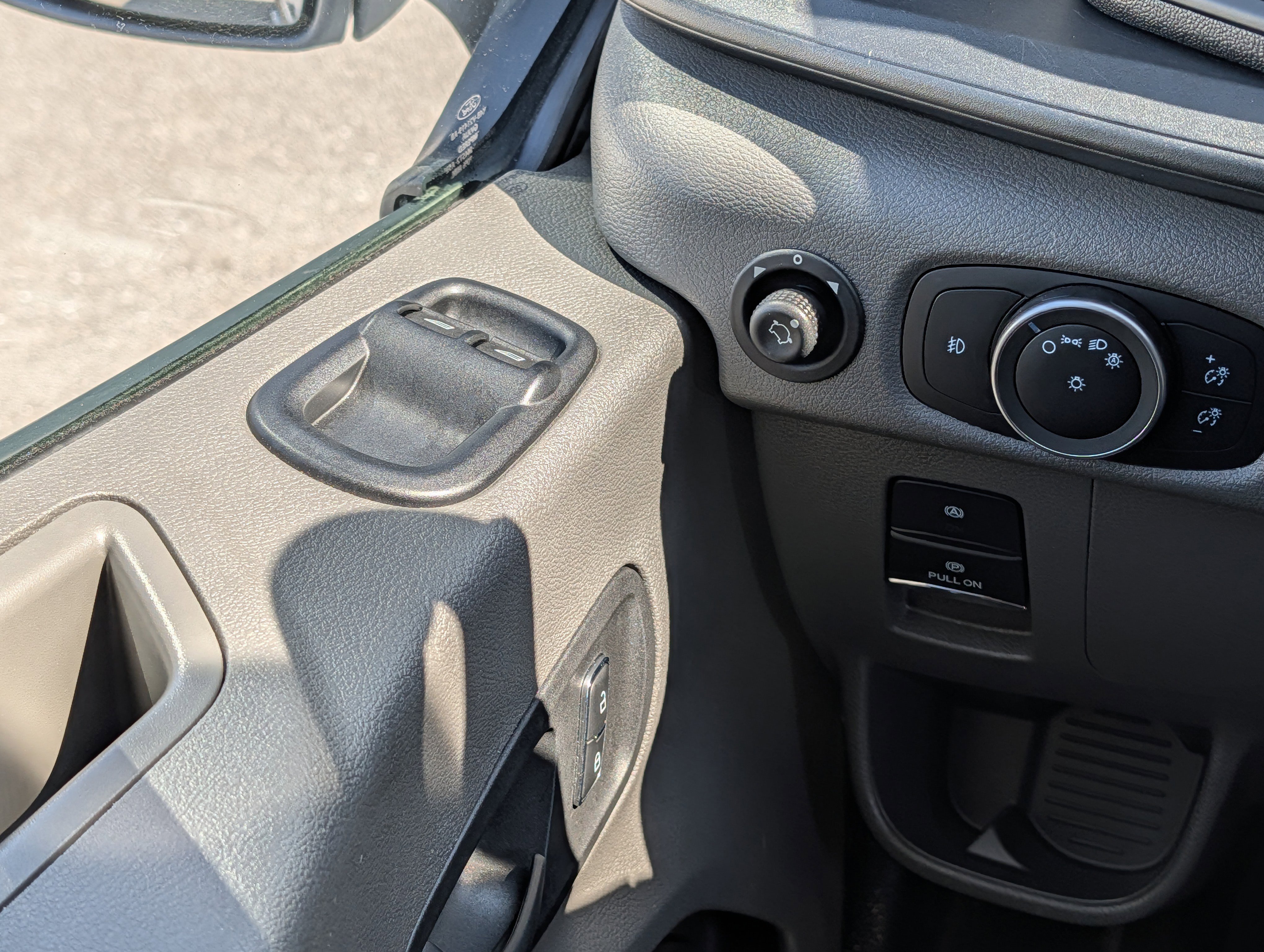 Certified 2024 Ford Transit 250 Low Roof w/ Exterior Upgrade Package image 21