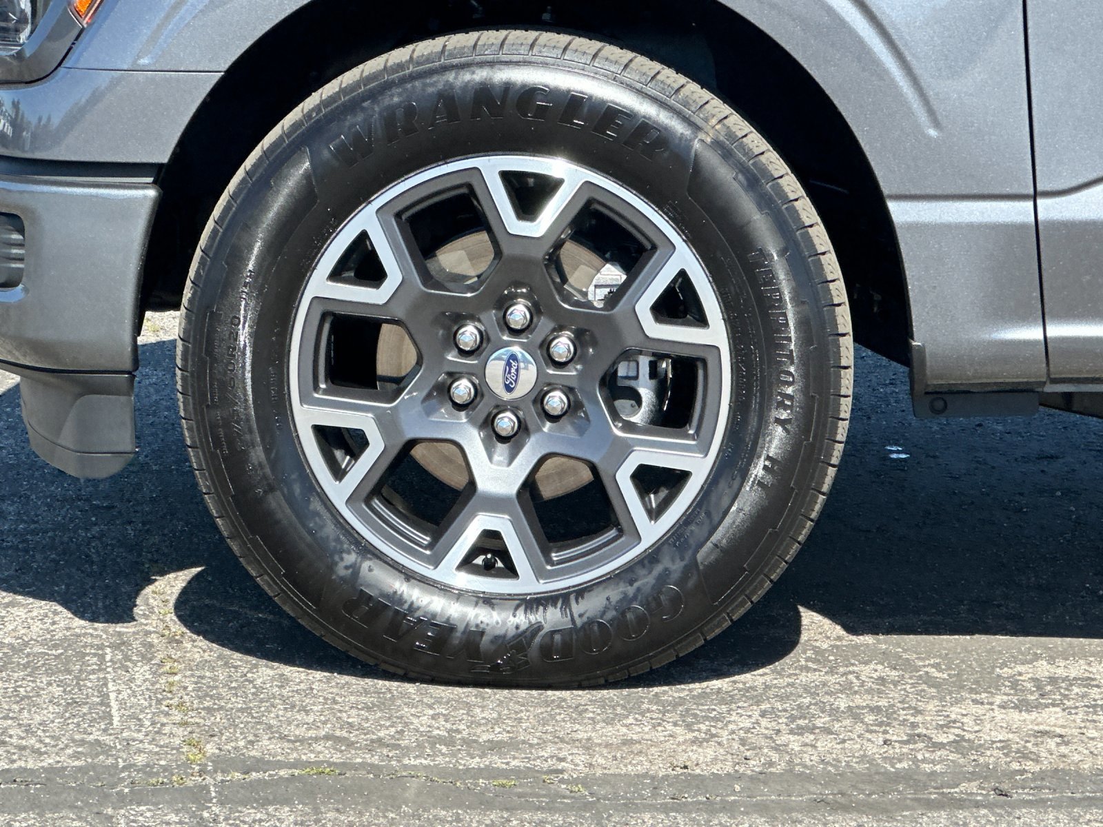 Certified 2024 Ford F150 STX image 24