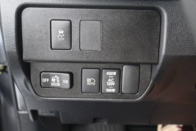 Used 2023 Toyota Tacoma TRD Sport AWD/4WD image 14