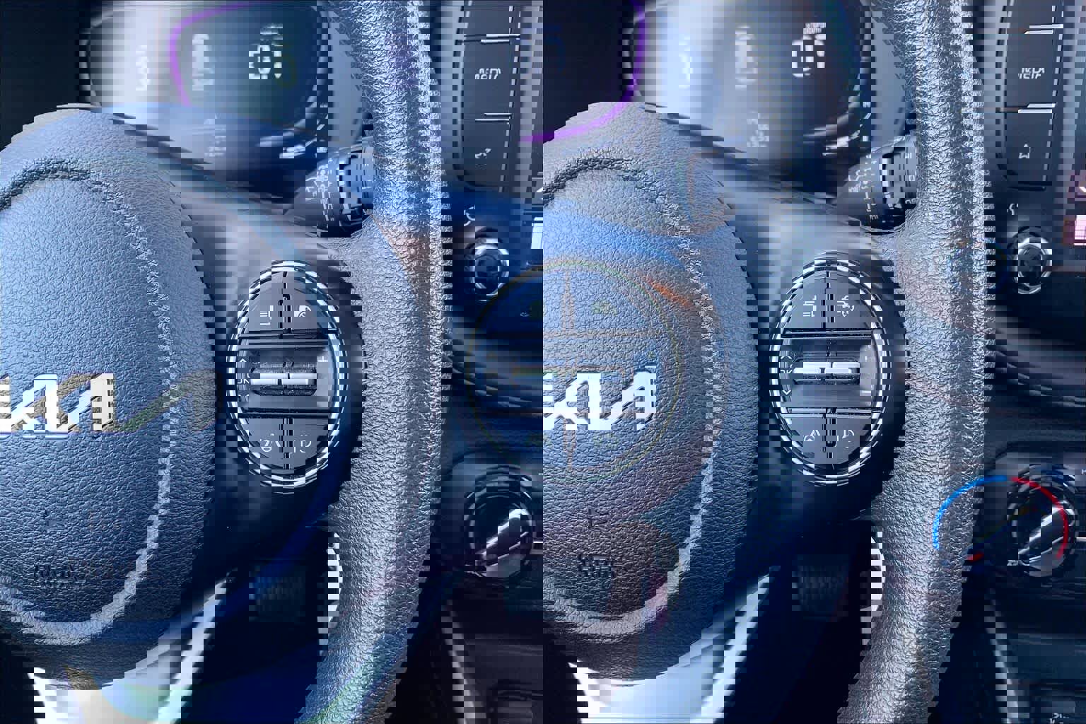 Used 2023 Kia Soul LX image 24