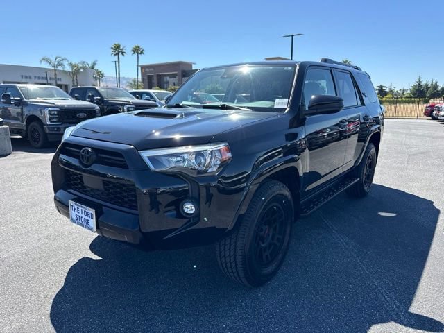 Used 2021 Toyota 4Runner TRD Off-Road AWD/4WD image 2
