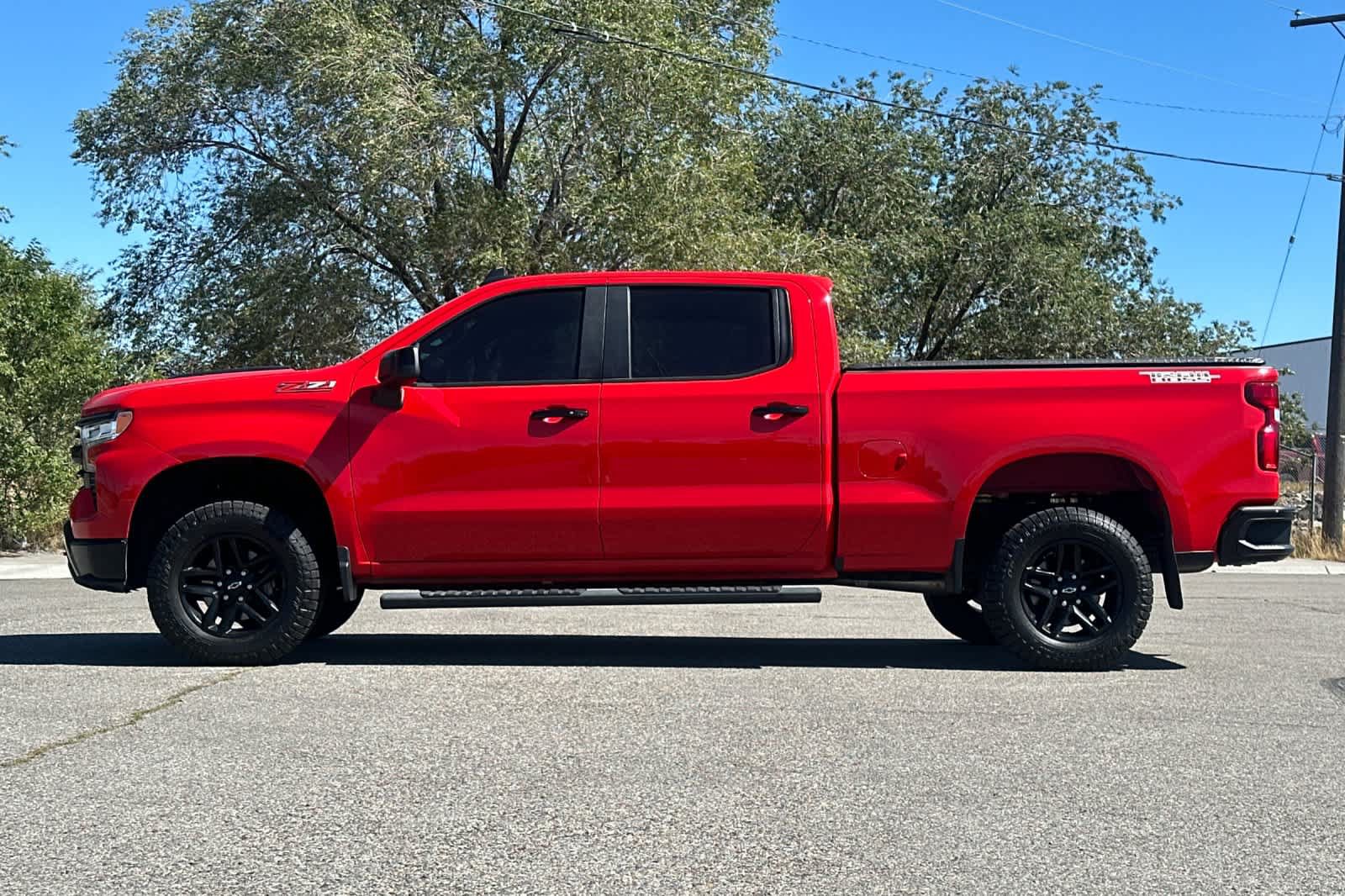 Used 2022 Chevrolet Silverado 1500 LT Trail Boss AWD/4WD image 5