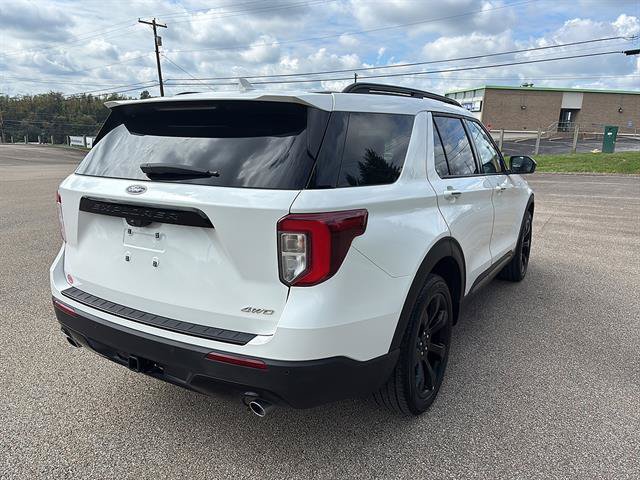 Certified 2024 Ford Explorer ST-Line w/ Class IV Trailer Tow Package AWD/4WD image 4