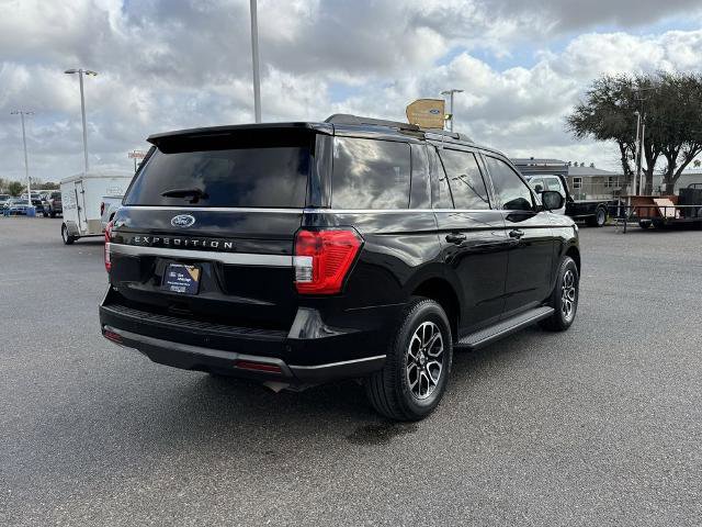 Certified 2023 Ford Expedition XLT image 5