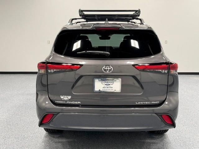 Used 2023 Toyota Highlander Limited AWD/4WD image 10