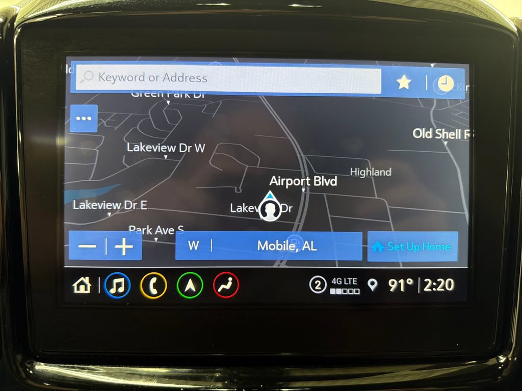 Used 2023 Chevrolet Traverse RS FWD image 26