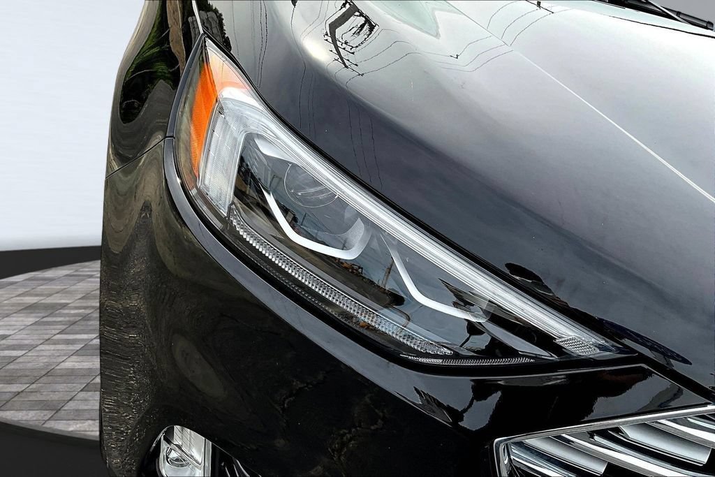 Certified 2024 Ford Edge Titanium w/ Equipment Group 301A AWD/4WD image 32