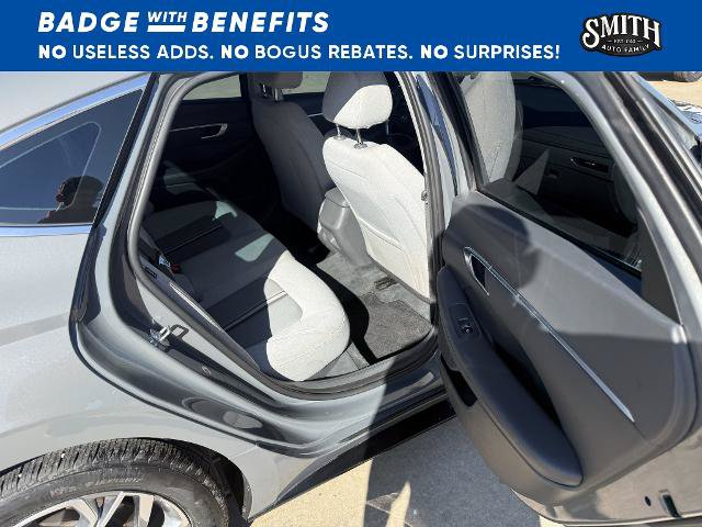 Used 2020 Hyundai Sonata SEL FWD image 13