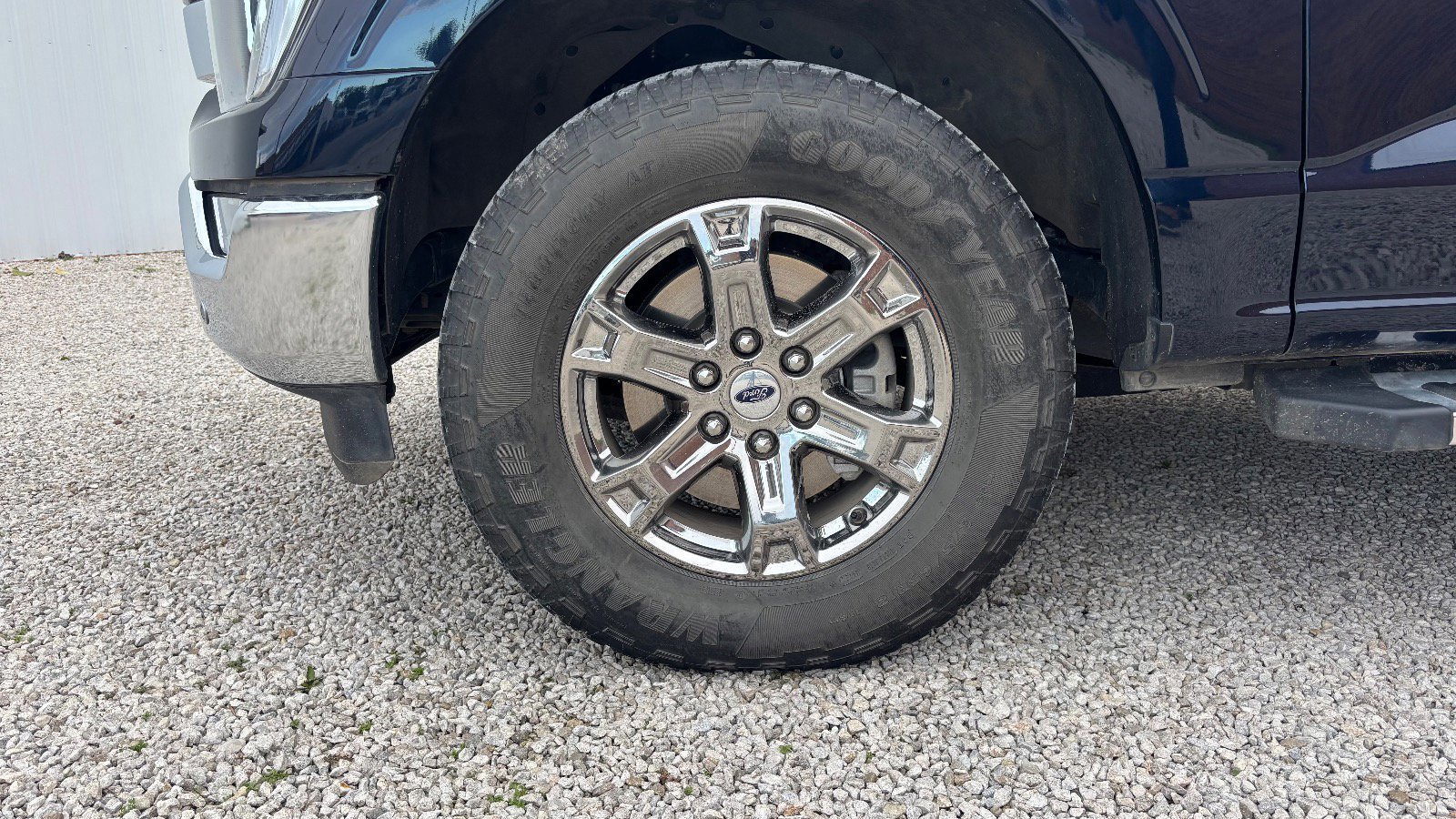 Certified 2022 Ford F150 Lariat w/ Equipment Group 502A High image 15