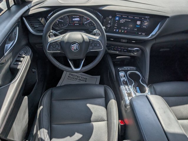 Used 2021 Buick Envision Essence w/ Sport Touring Package FWD image 25