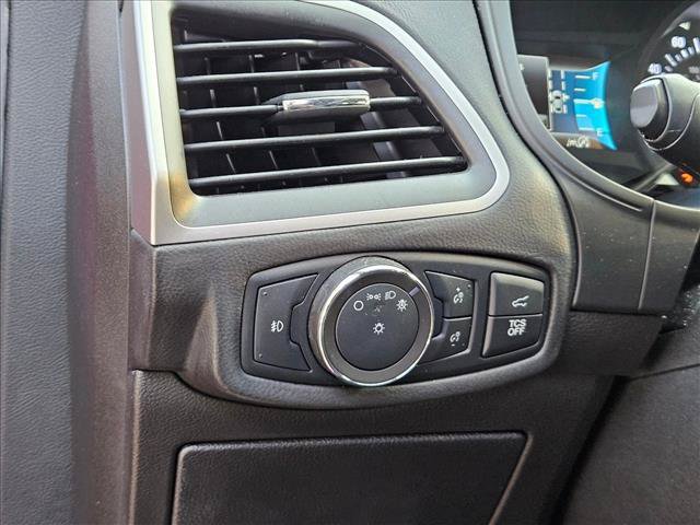 Certified 2022 Ford Edge SEL w/ Sport Appearance Package AWD/4WD image 23