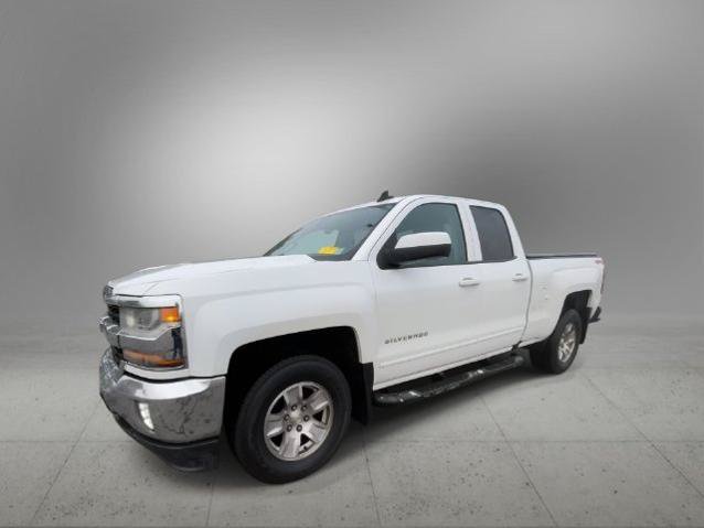 Used 2018 Chevrolet Silverado 1500 LT w/ All Star Edition AWD/4WD image 5