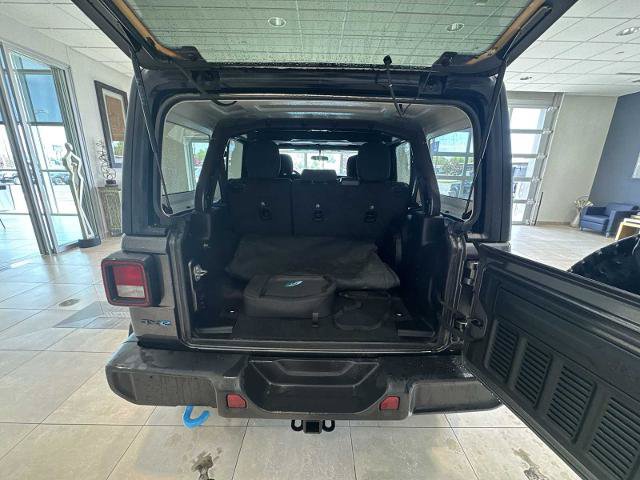 Used 2023 Jeep Wrangler Unlimited w/ Cold Weather Group AWD/4WD image 22
