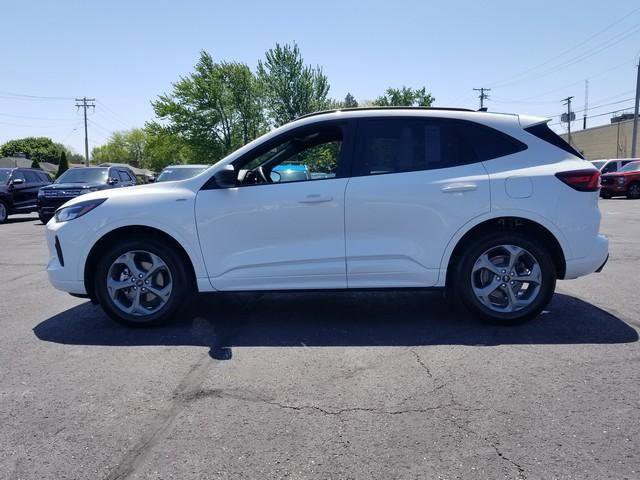 Certified 2023 Ford Escape ST-Line w/ Tech Pack #1 AWD/4WD image 10