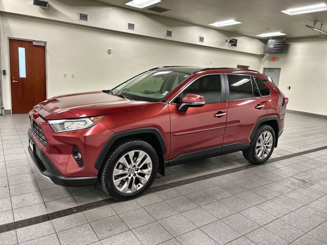 Used 2021 Toyota RAV4 Limited image 3