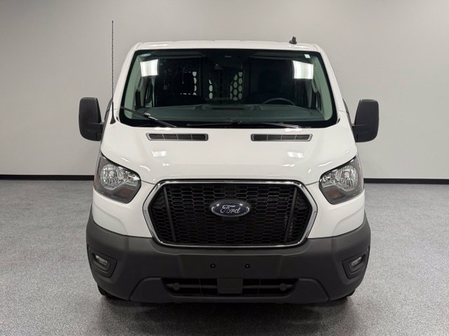 Certified 2025 Ford Transit 250 Low Roof w/ Exterior Upgrade Package RWD image 4