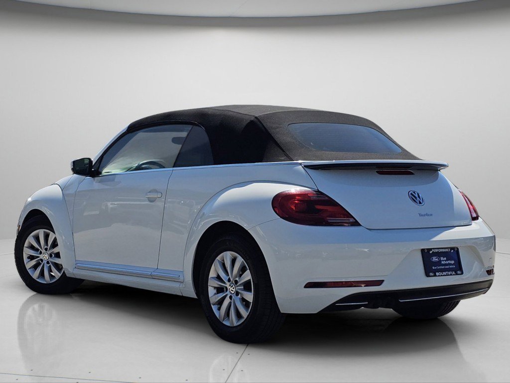 Used 2019 Volkswagen Beetle 2.0T S FWD image 19