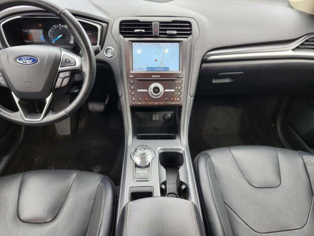 Certified 2020 Ford Fusion Titanium AWD/4WD image 14