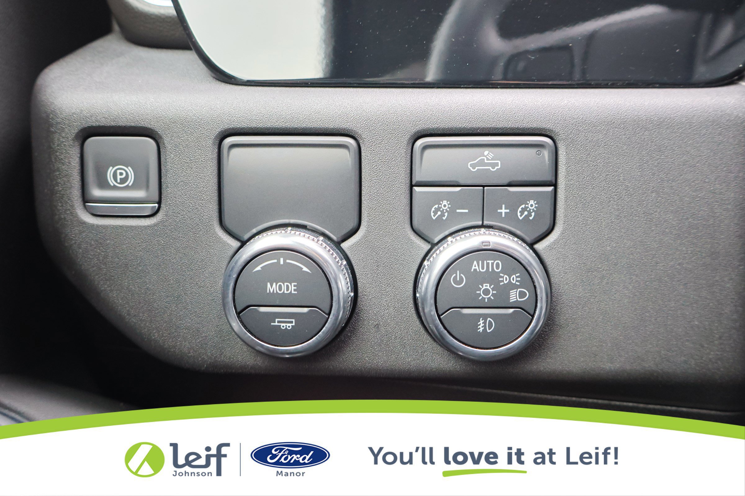 Used 2025 GMC Sierra 1500 Elevation image 16