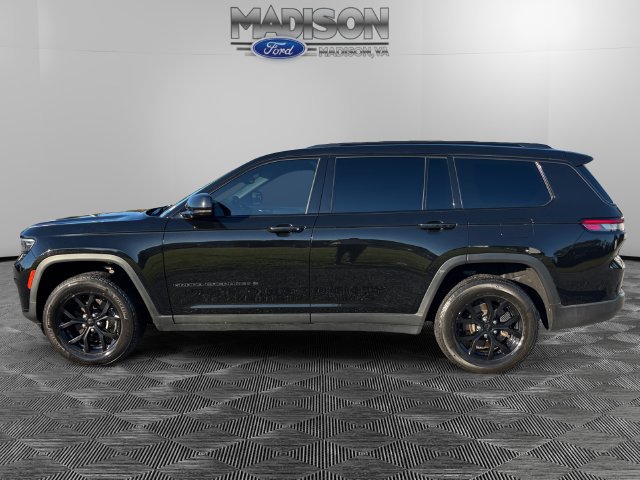 Used 2024 Jeep Grand Cherokee L Altitude AWD/4WD image 2