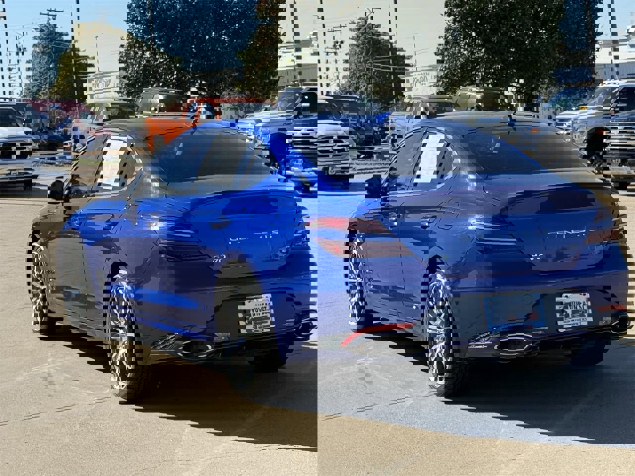 Used 2023 Genesis G70 3.3T image 4