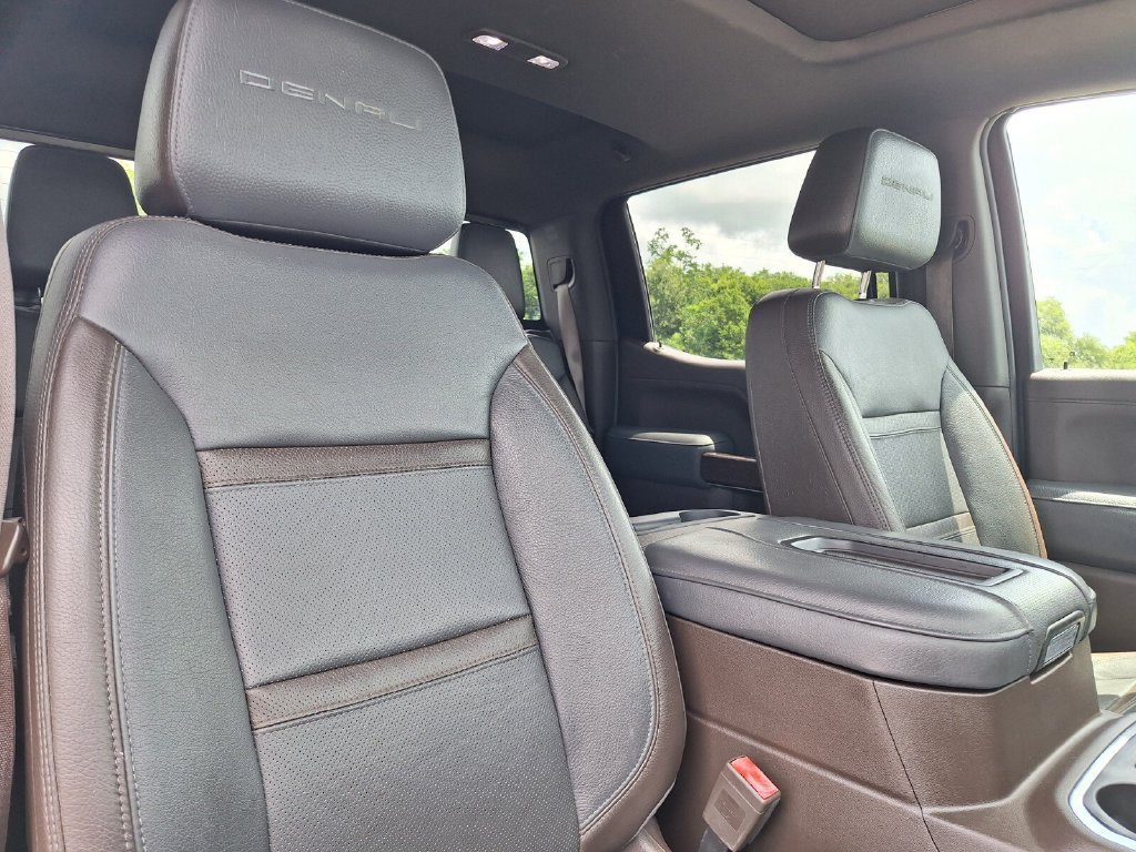 Used 2019 GMC Sierra 1500 Denali w/ Denali Ultimate Package AWD/4WD image 31