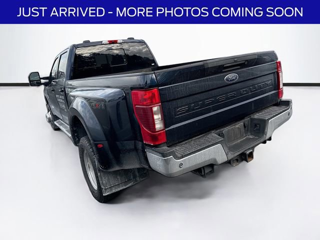 Certified 2022 Ford F350 Lariat w/ Lariat Ultimate Package image 3
