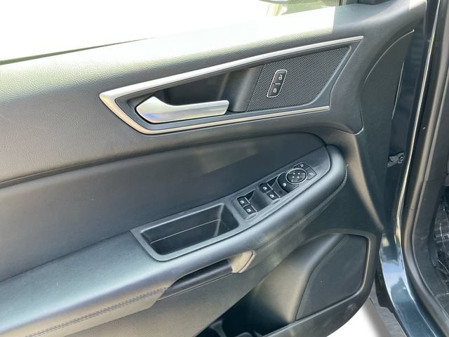 Certified 2024 Ford Edge SEL AWD/4WD image 11